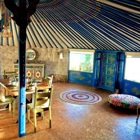 Exclusive Nirvana Yurts Glamping Kato Drys Exterior photo