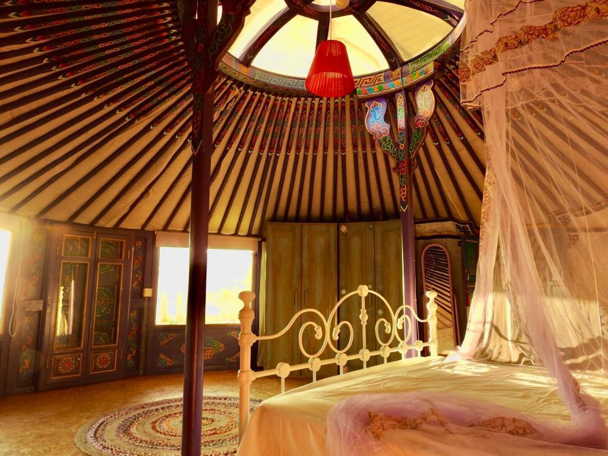 Exclusive Nirvana Yurts Glamping Kato Drys Exterior photo