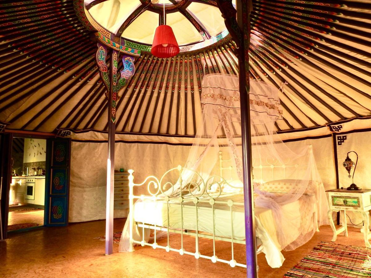 Exclusive Nirvana Yurts Glamping Kato Drys Exterior photo