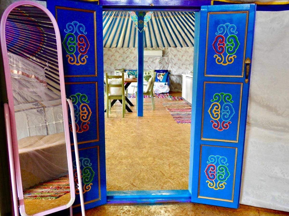 Exclusive Nirvana Yurts Glamping Kato Drys Exterior photo